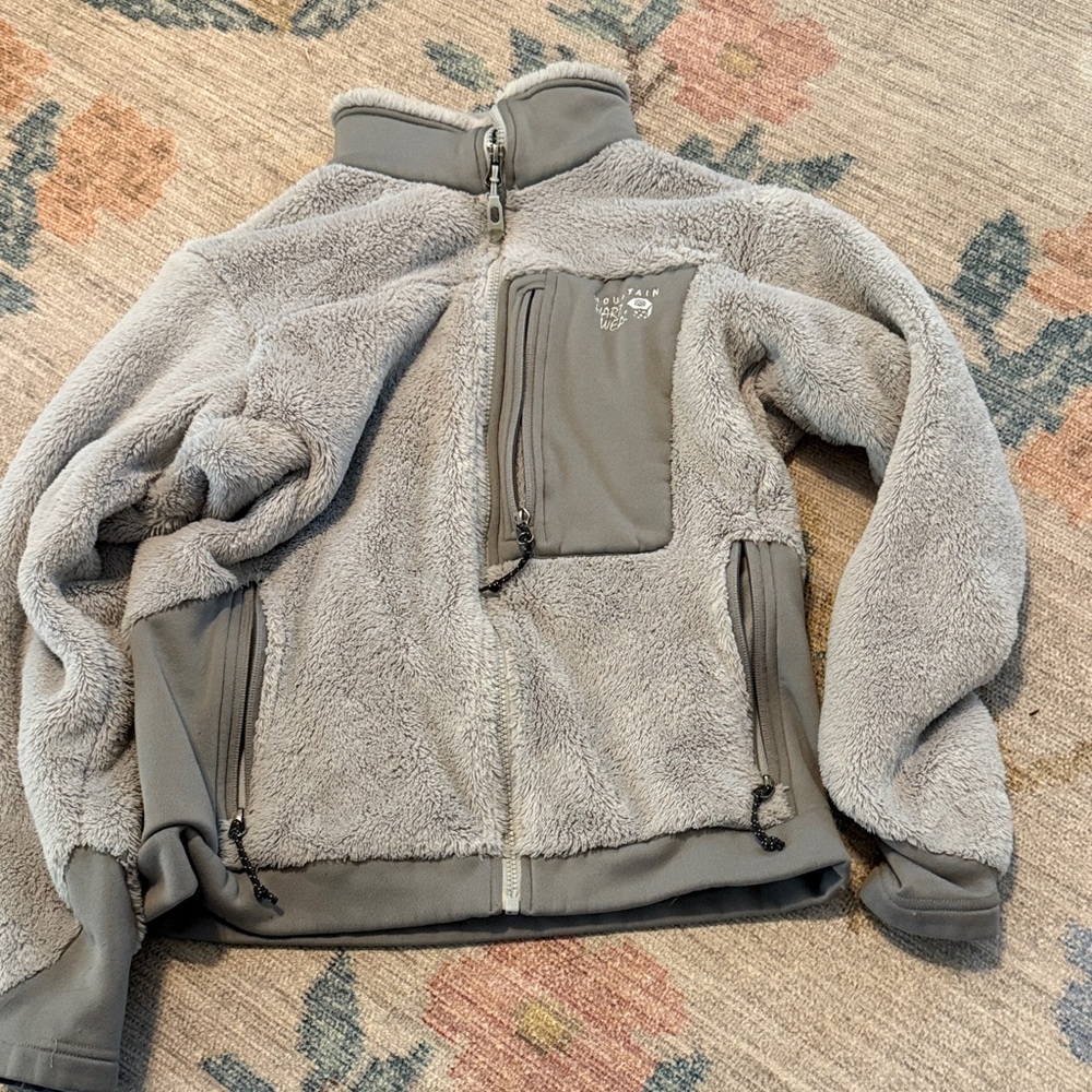 Mountain Hardwear gray fleece